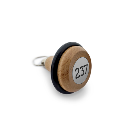 Llavero para hotel Belly Wood claro 65 x 38 mm - Por unidad